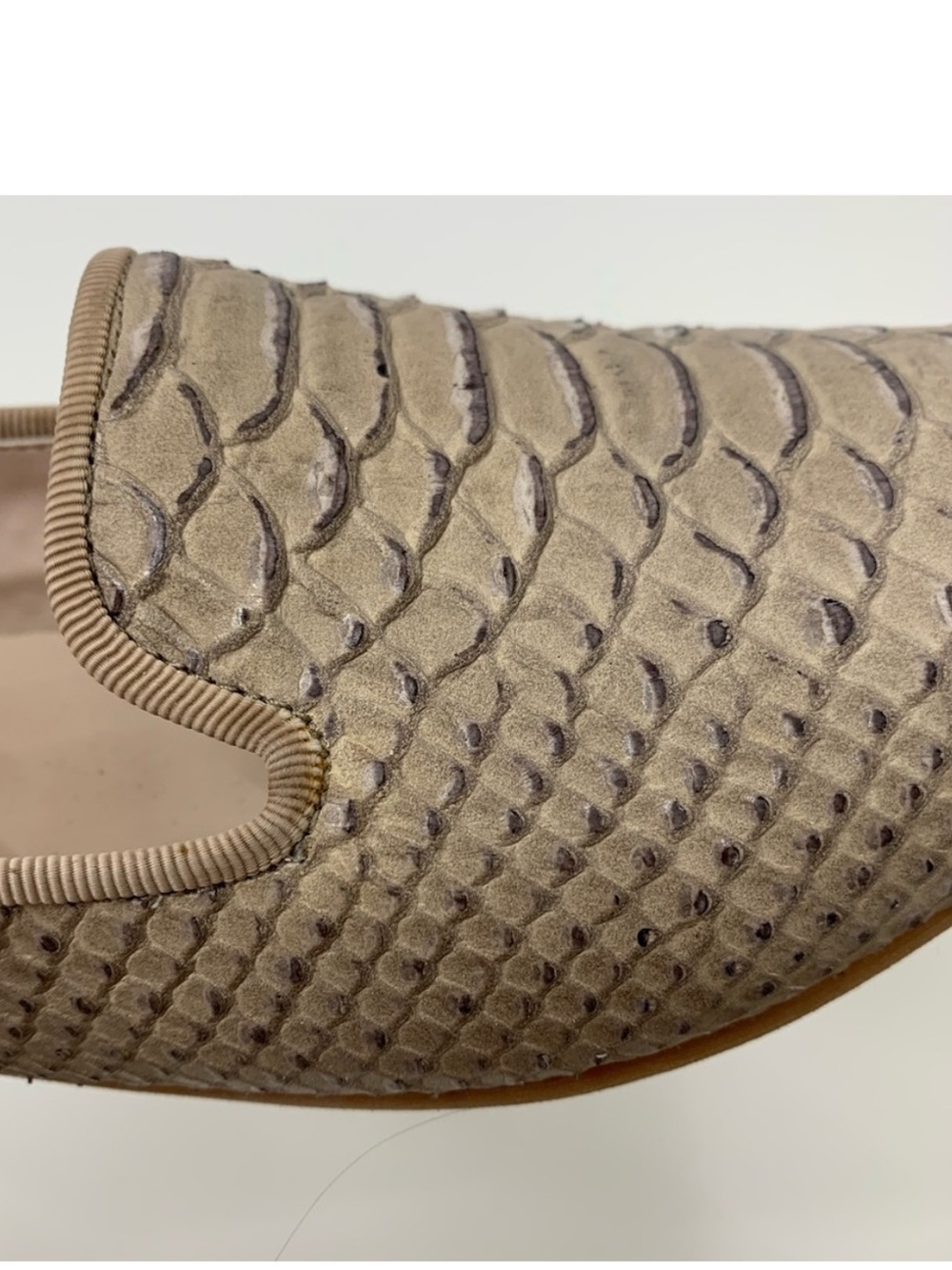 Cole Haan Snakeskin Sabrina Loafers Size 10B Tan Great Condition - Picture 4 of 6